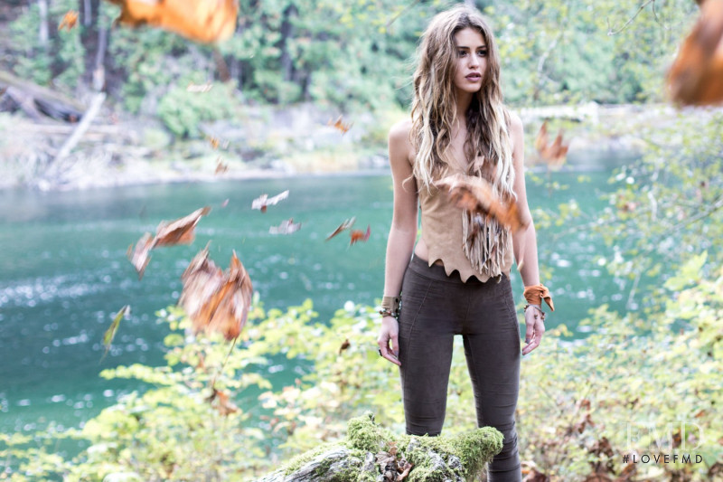 Jehane-Marie Gigi Paris featured in Hunter\'s Moon, November 2013