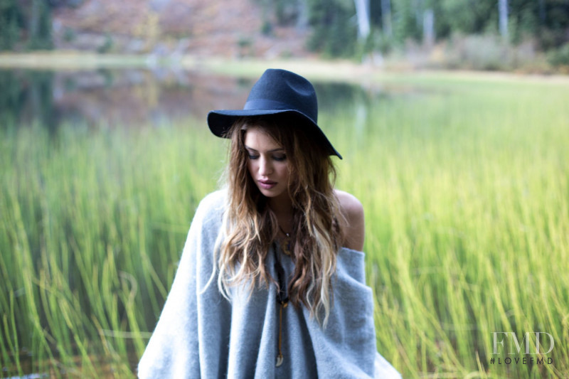 Jehane-Marie Gigi Paris featured in Hunter\'s Moon, November 2013