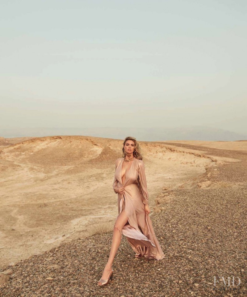 Kate Upton featured in Kate Upton, July 2018