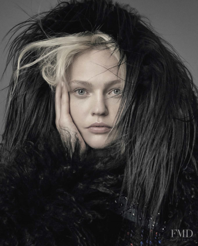 Sasha Pivovarova featured in Sasha, September 2018