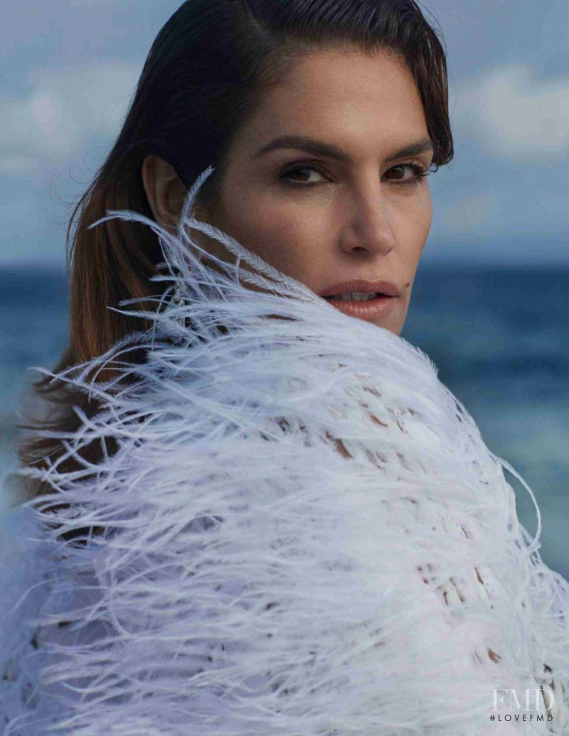 Cindy Crawford featured in Cindy Crawford, October 2018