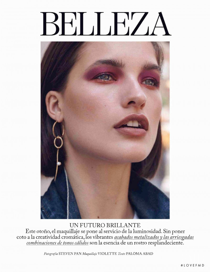 Julia van Os featured in Belleza, October 2018