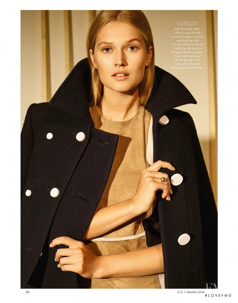 Toni Garrn featured in 3.0 Klassik, October 2018