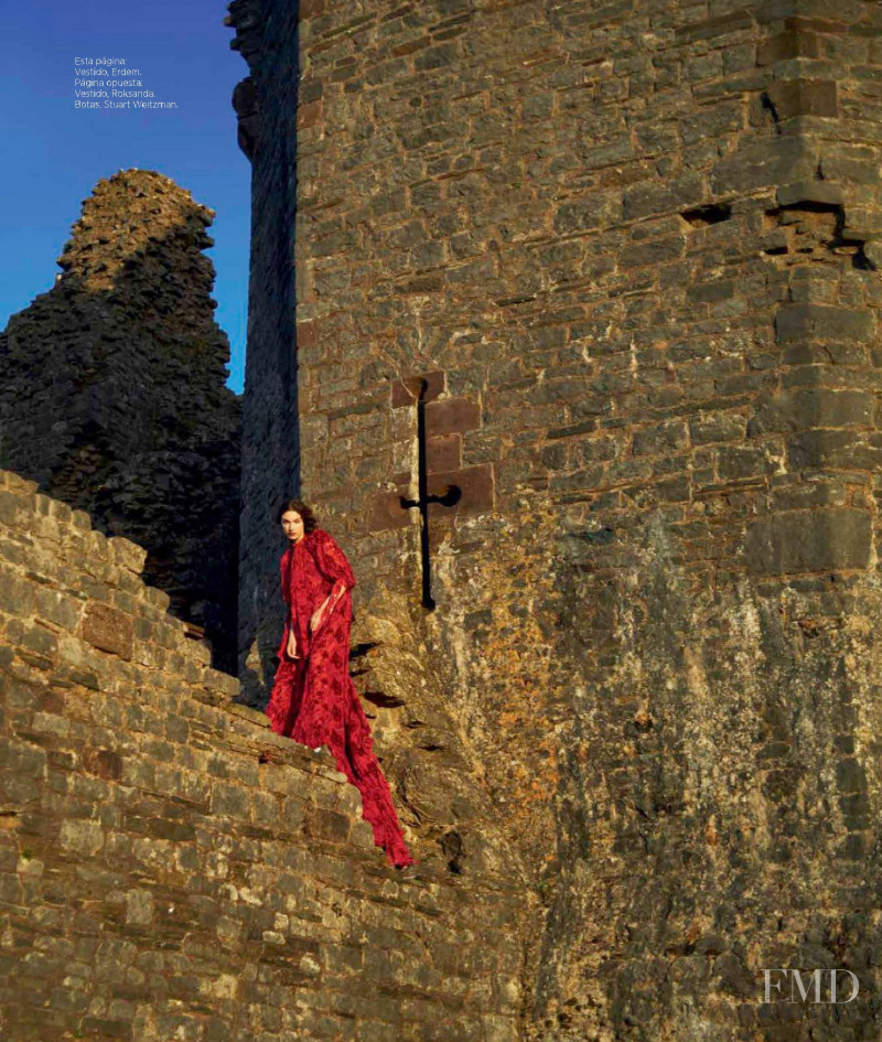 Jacquelyn Jablonski featured in Salvaje Es El Viento, October 2018