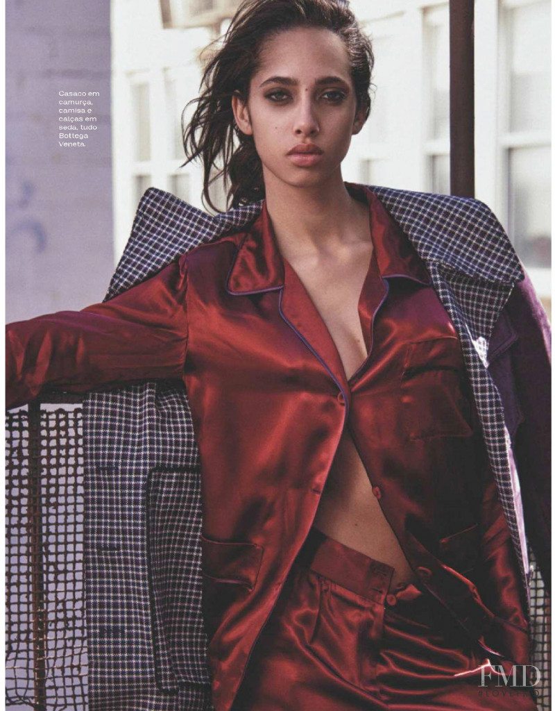 Yasmin Wijnaldum featured in Assumiro O Frio, November 2018