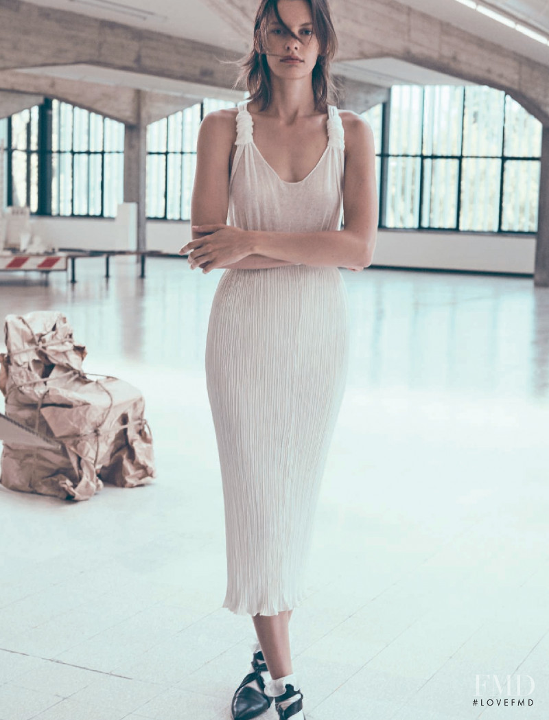 Amanda Murphy featured in Corrente Artistica, November 2018
