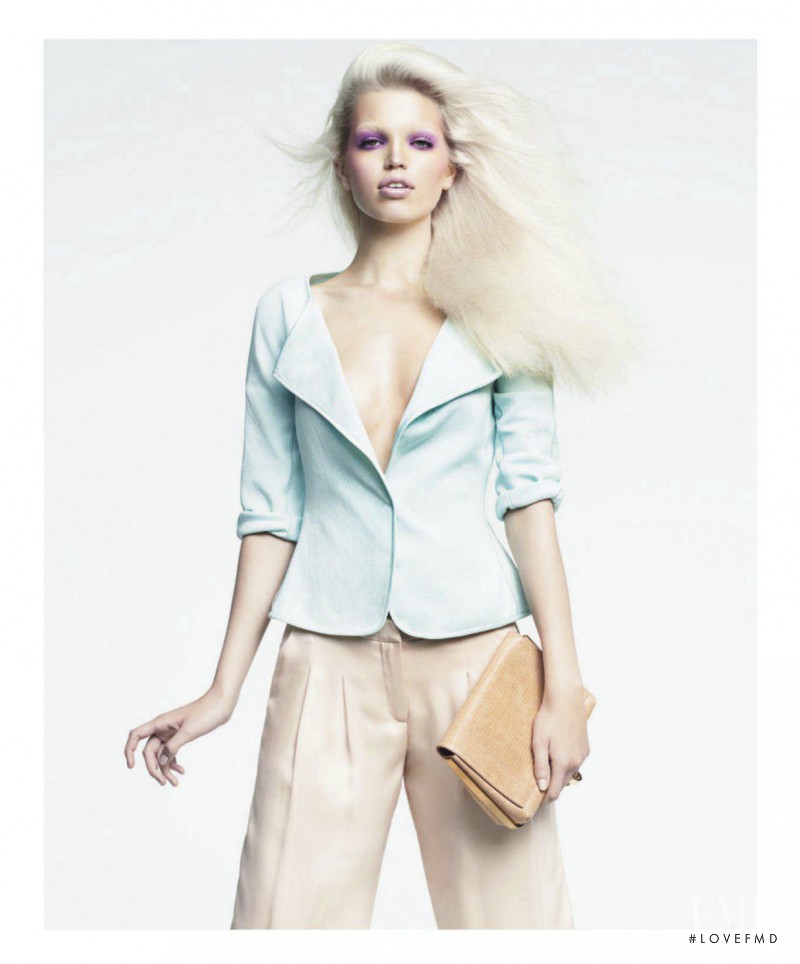 Daphne Groeneveld featured in Chic Easy Pieces, October 2012