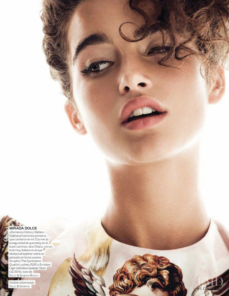 Chiara Scelsi featured in Belleza real, October 2018