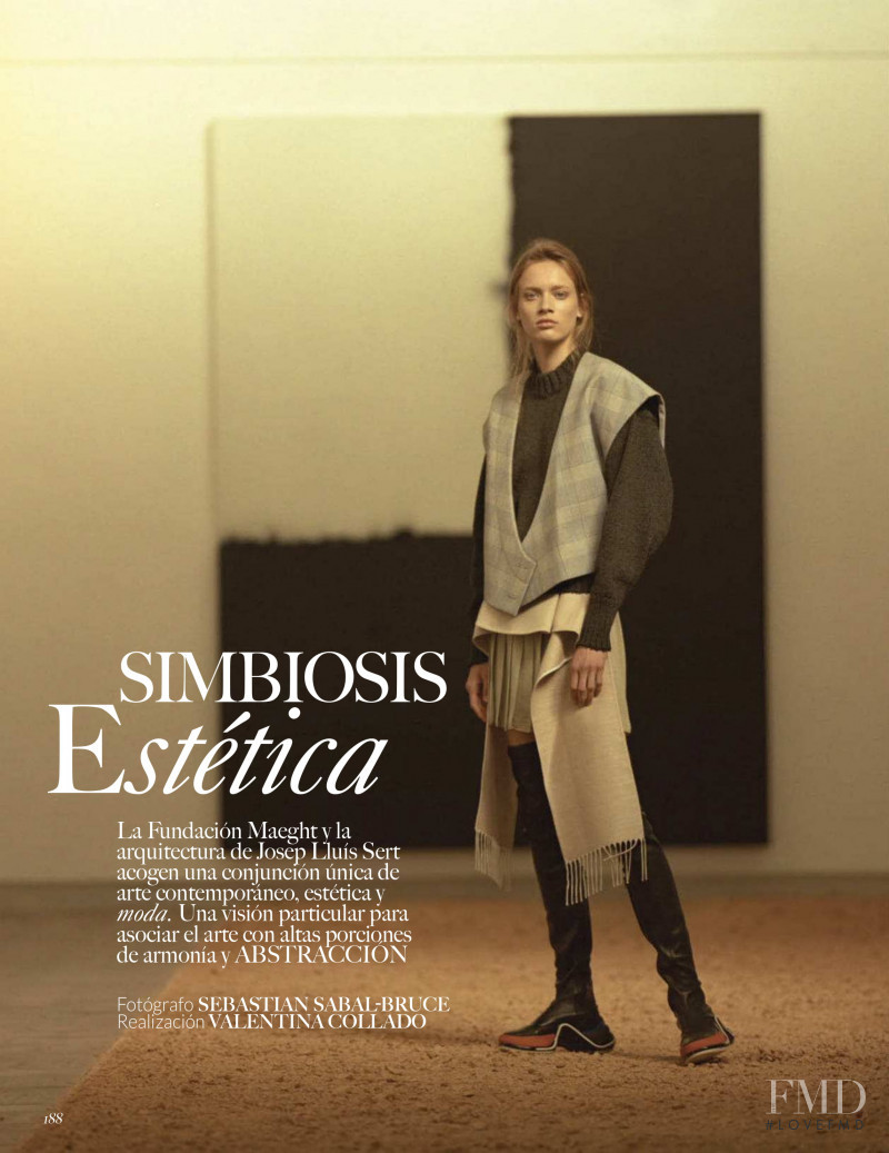 Sarah Dahl featured in Simbiosis Estetica, December 2018