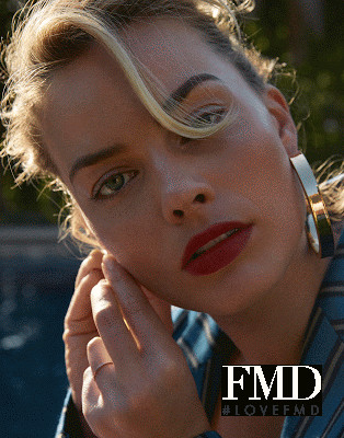 Queen Margot Robbie, December 2018