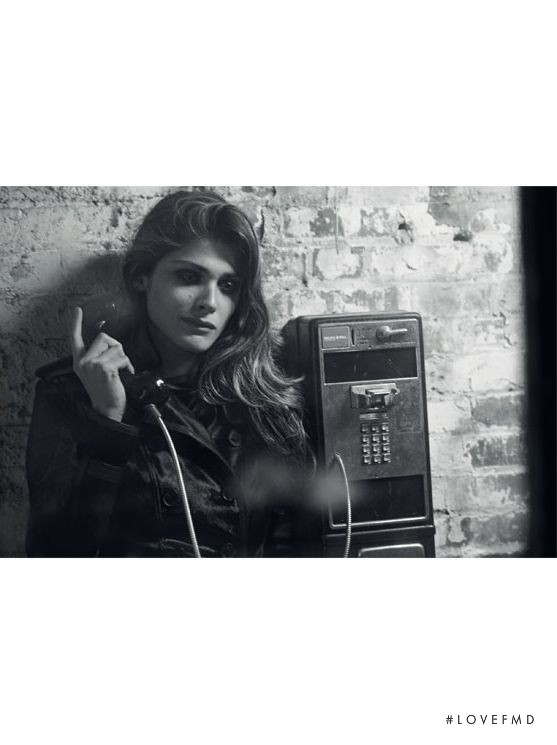 Elisa Sednaoui featured in Elisa Sednaoui, September 2012