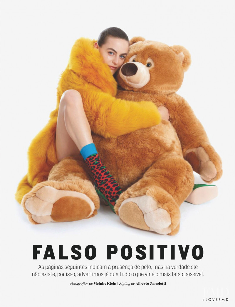 Daphne Simons featured in Falso Positivo, January 2019