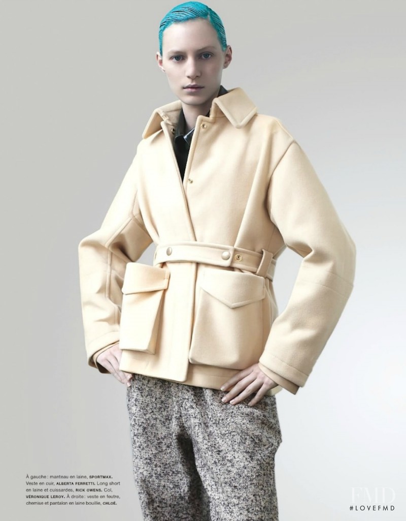 Julia Nobis featured in Graphique, September 2012