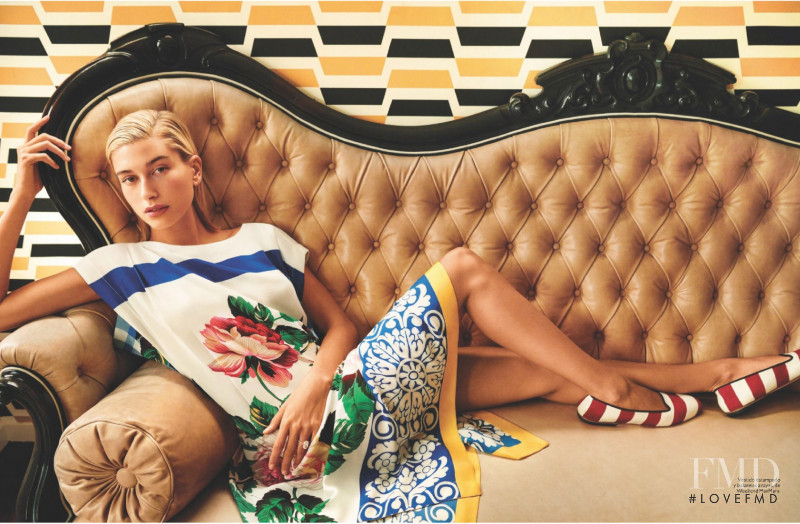 Hailey Baldwin Bieber featured in Formas Perfectas, February 2019