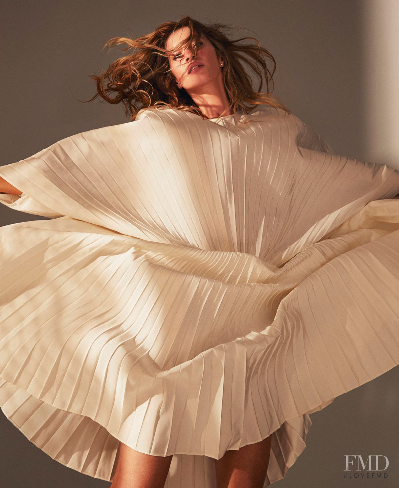 Gisele Bundchen featured in Born This Way, February 2019