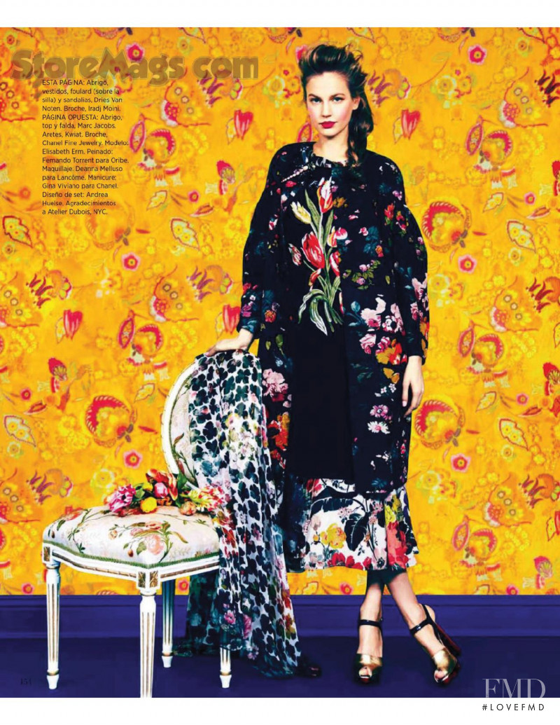 Elisabeth Erm featured in Prints De La Temporada, April 2014