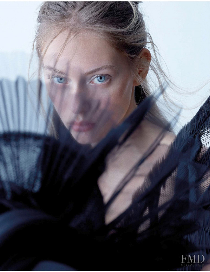 Lauren de Graaf featured in The Silhouette, March 2019