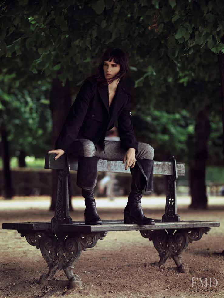 Querelle Jansen featured in Paris Noir, September 2012