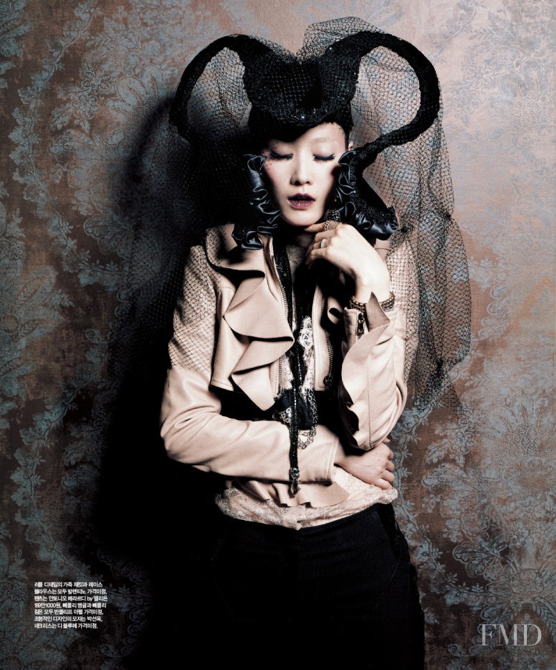 Hyun Yi Lee featured in Baroqu\'n Roll, January 2011