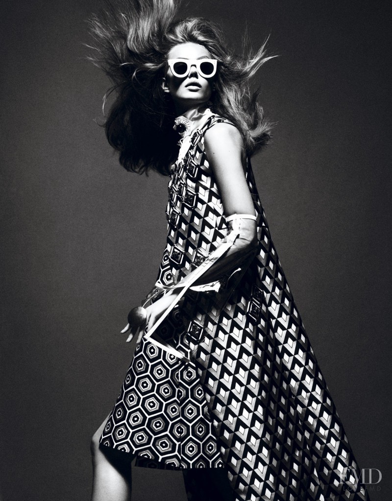 Frida Gustavsson featured in Back To The Future, September 2012