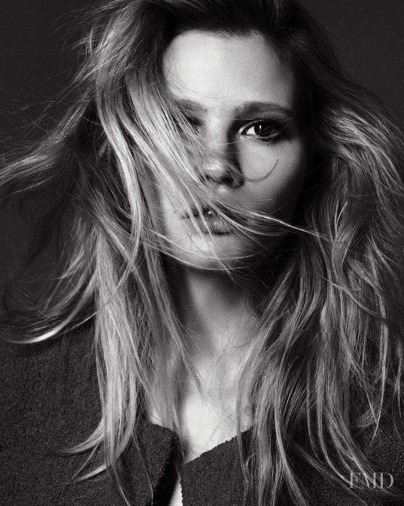 Lara Stone featured in Lara\'s Moment, August 2012