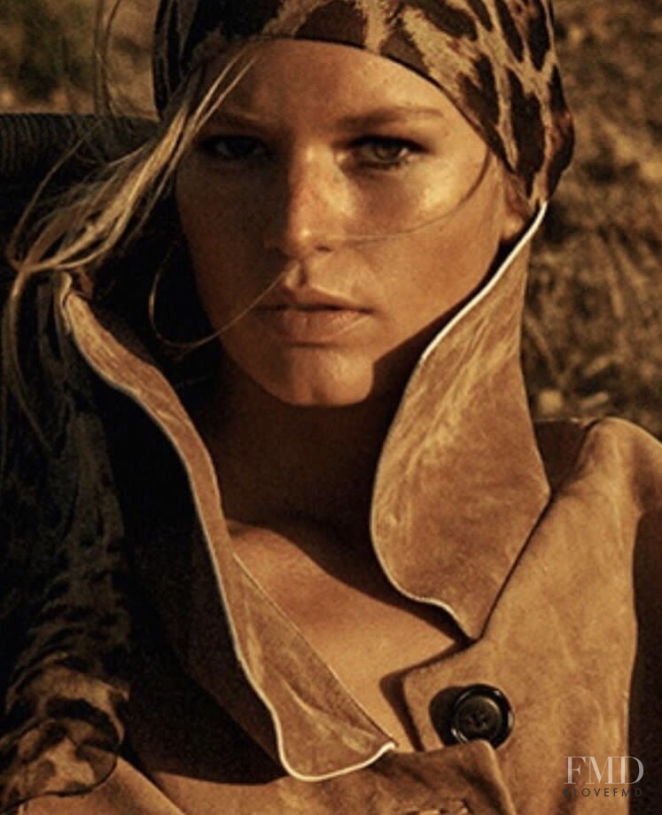 Anna Ewers featured in Out Of Africa, April 2019