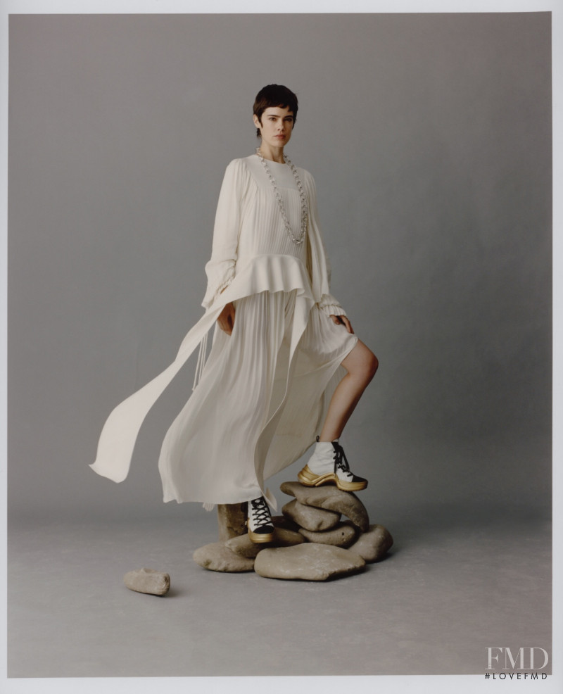 Taja Feistner featured in Louis Vuitton, January 2019