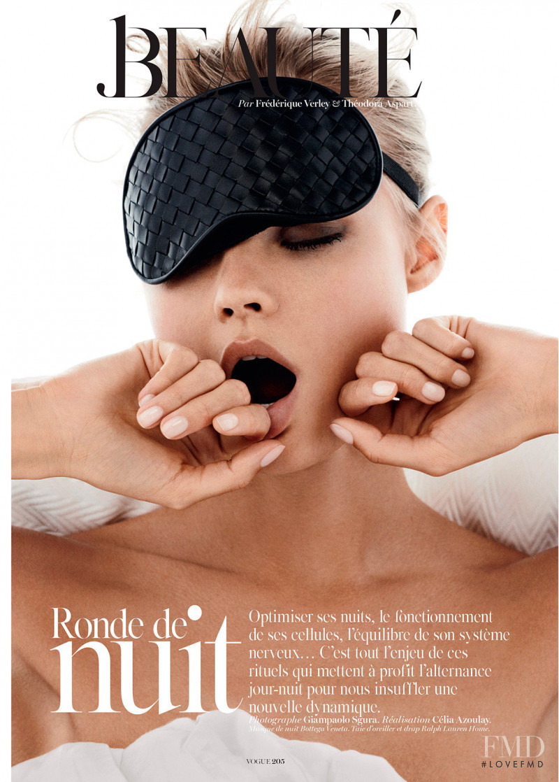 Magdalena Frackowiak featured in Ronde de nuit, October 2014