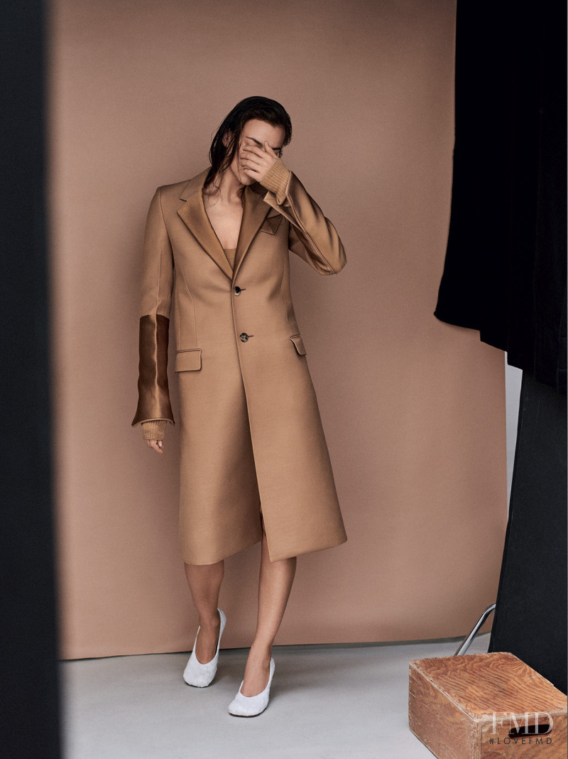 Irina Shayk featured in Pele A Vista, April 2019