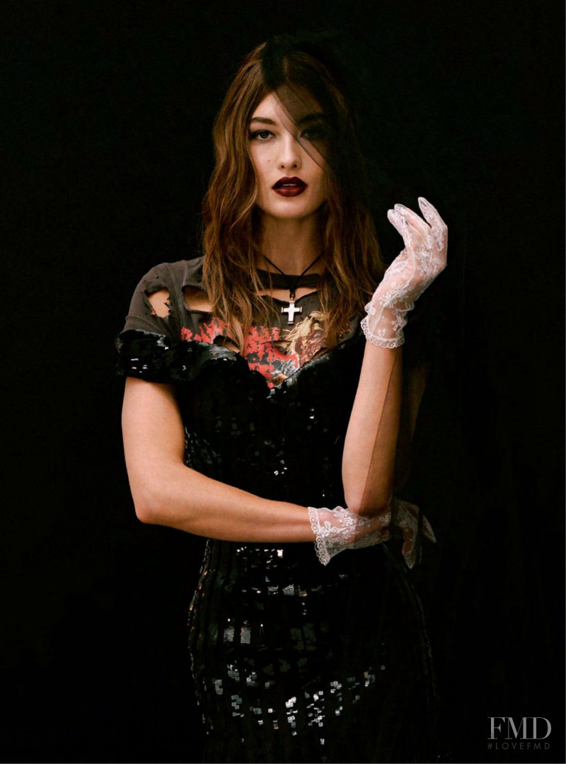 Grace Elizabeth featured in Portrait of a Bride, April 2019