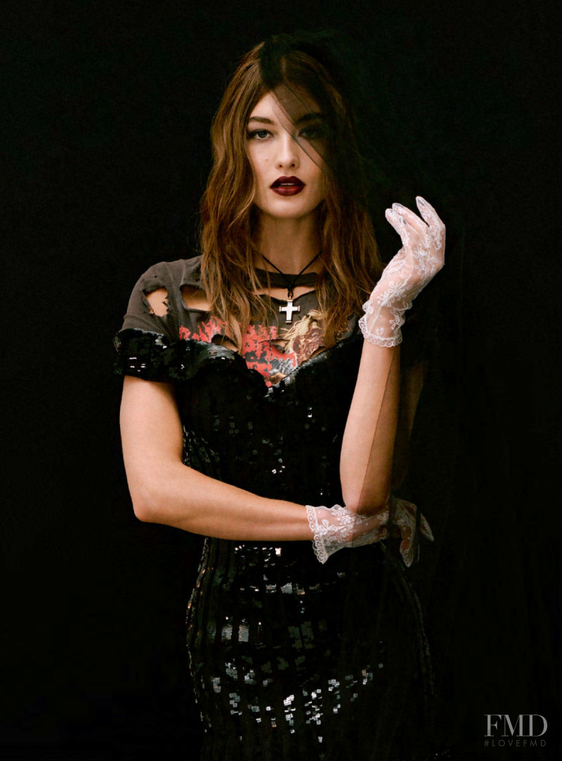 Grace Elizabeth featured in Portrait of a Bride, May 2019