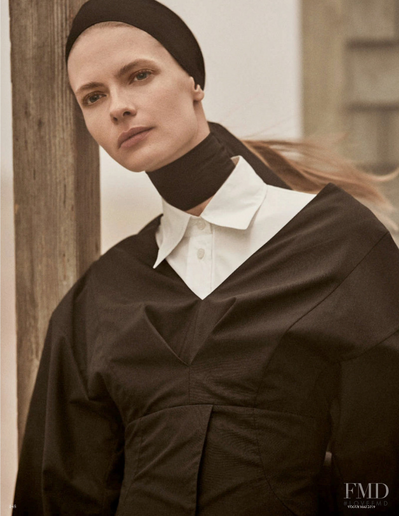 Julia Stegner featured in Julia   Kasper, May 2019