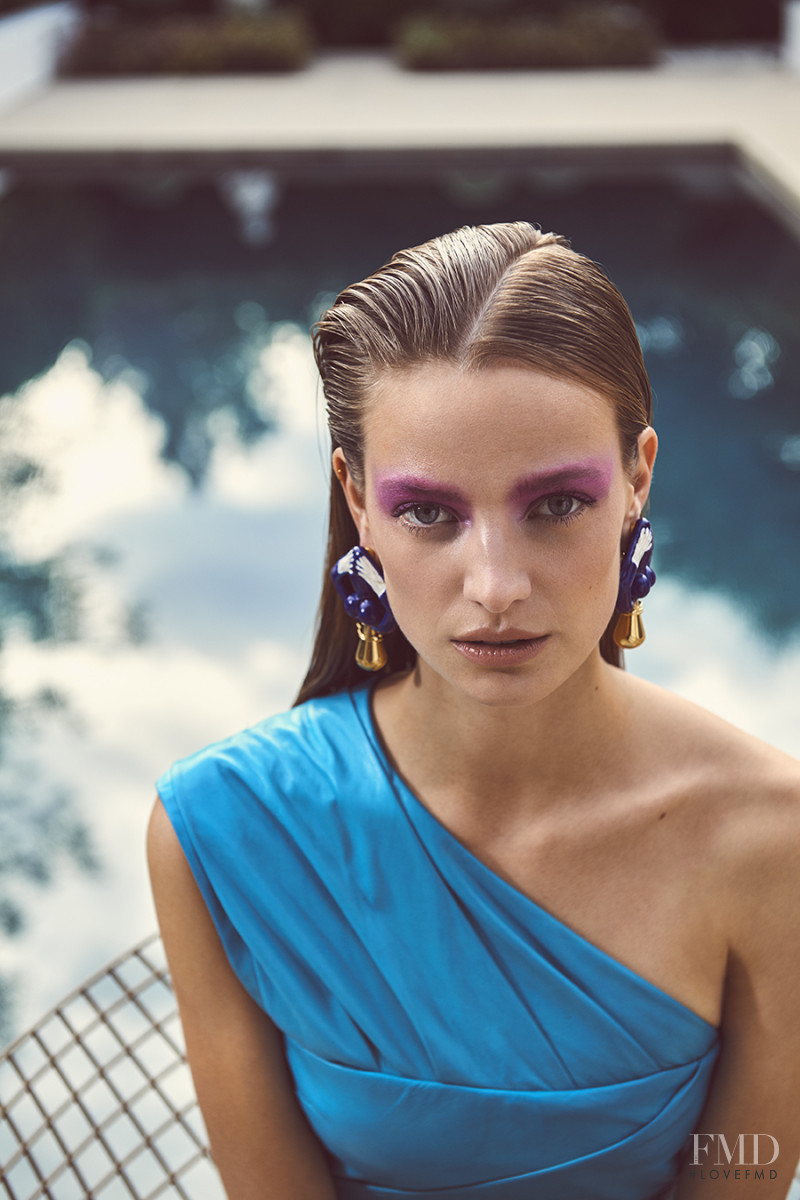 Ine Neefs featured in La Piscine, May 2019