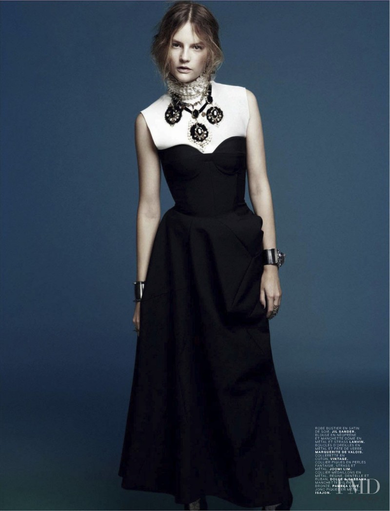 Sara Blomqvist featured in Reine D\'un Jour, October 2012