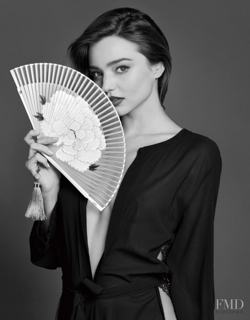 Miranda Kerr featured in Miranda Kerr, July 2018