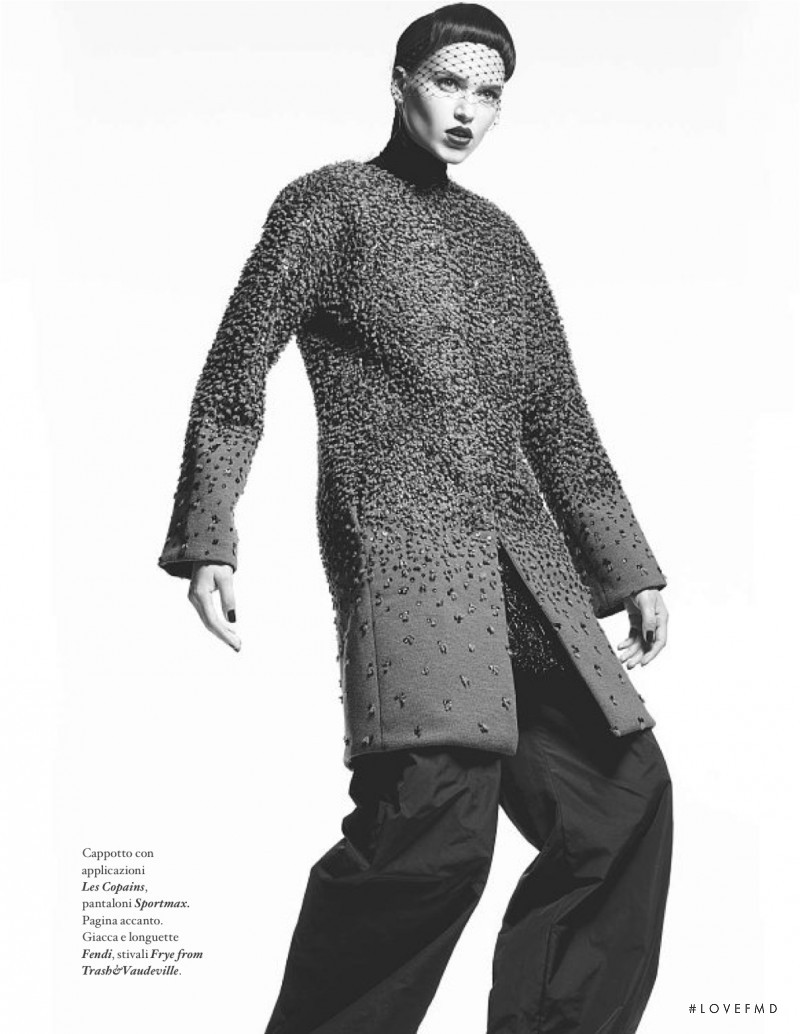 Valeria Dmitrienko featured in Dimora D\'inverno, September 2012