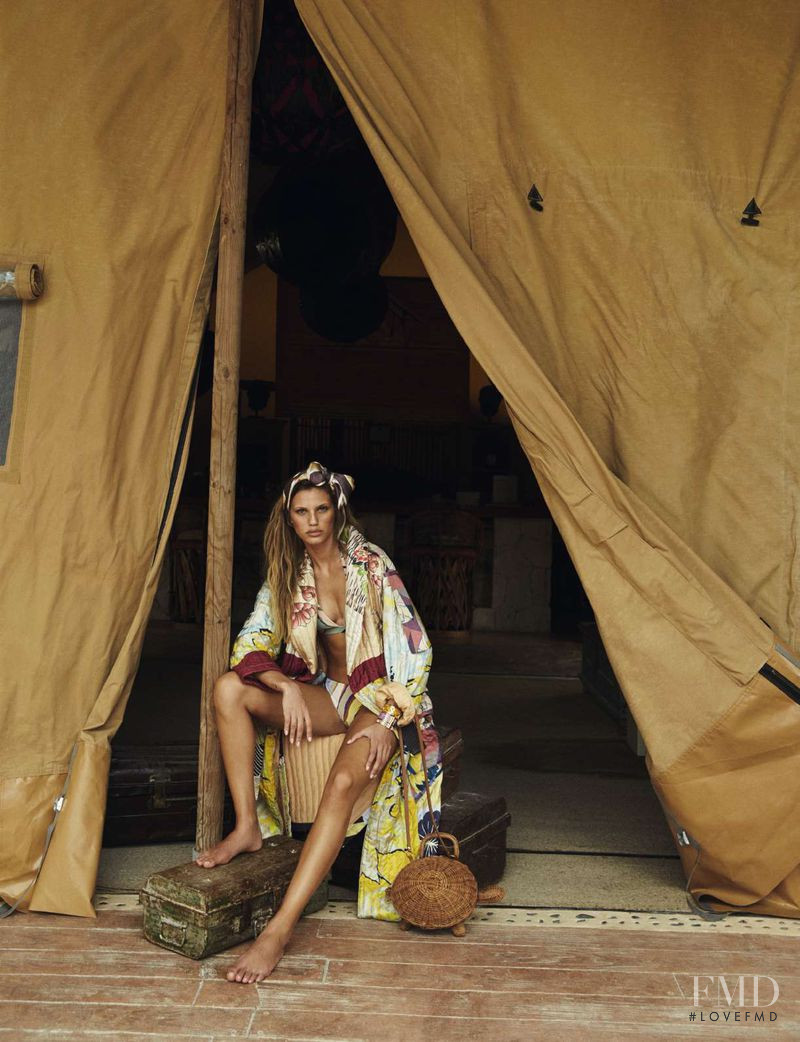 Nibar Madar featured in Oasis boho, May 2019