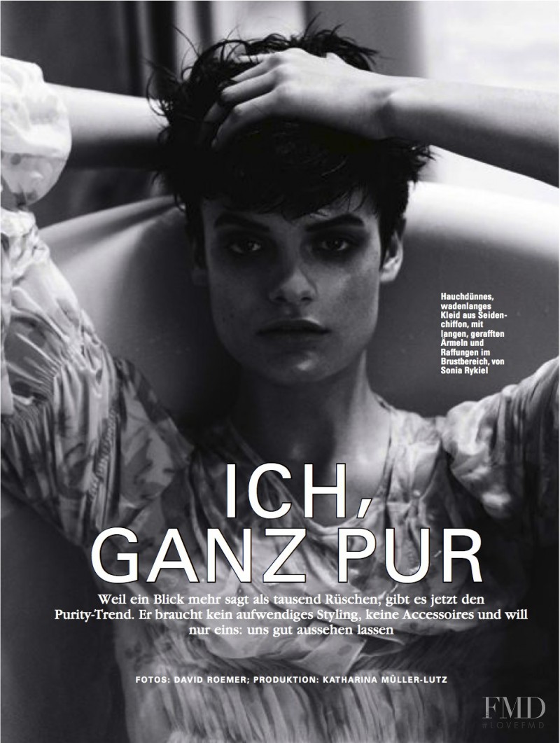 Paula Bertolini featured in Ich, ganz pur, October 2012