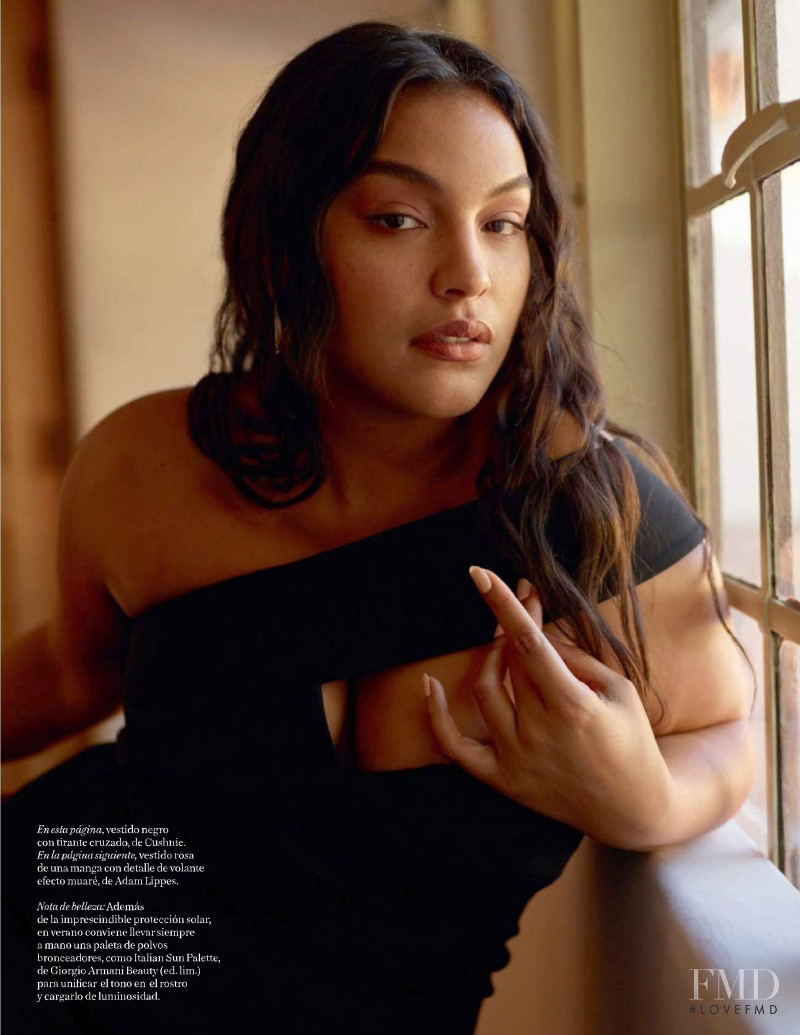 Paloma Elsesser featured in Diva De Playa, June 2019