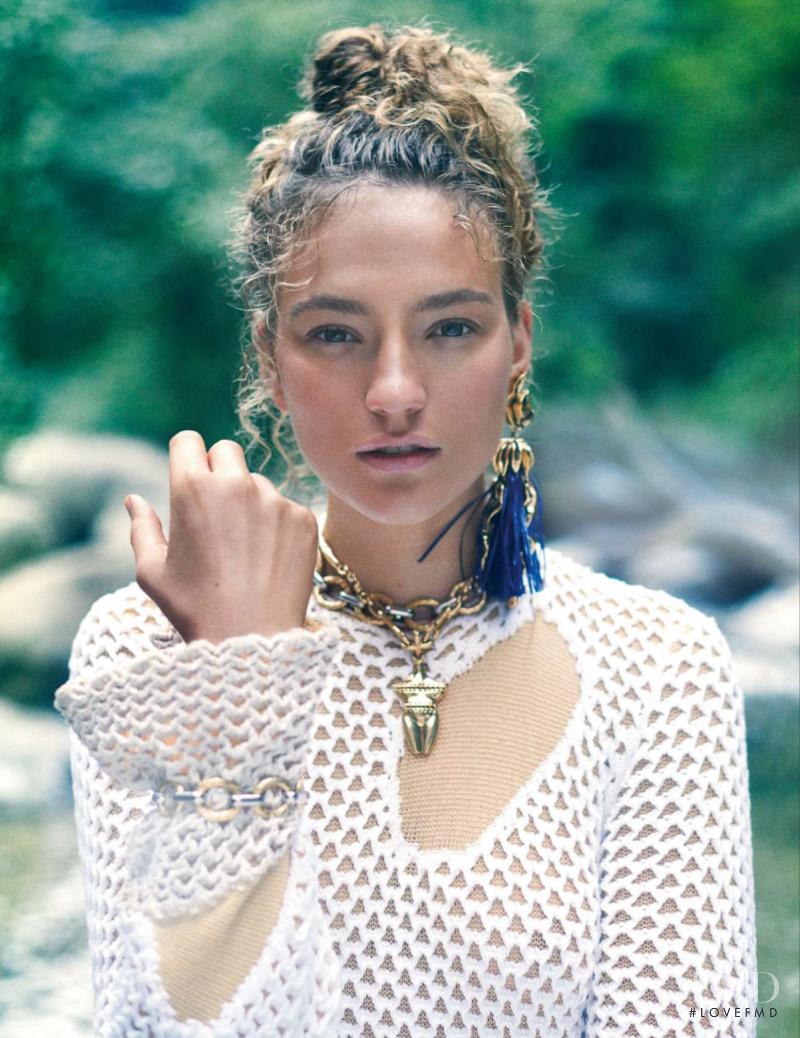 Sophia Ahrens featured in En Vie Sauvage, June 2019