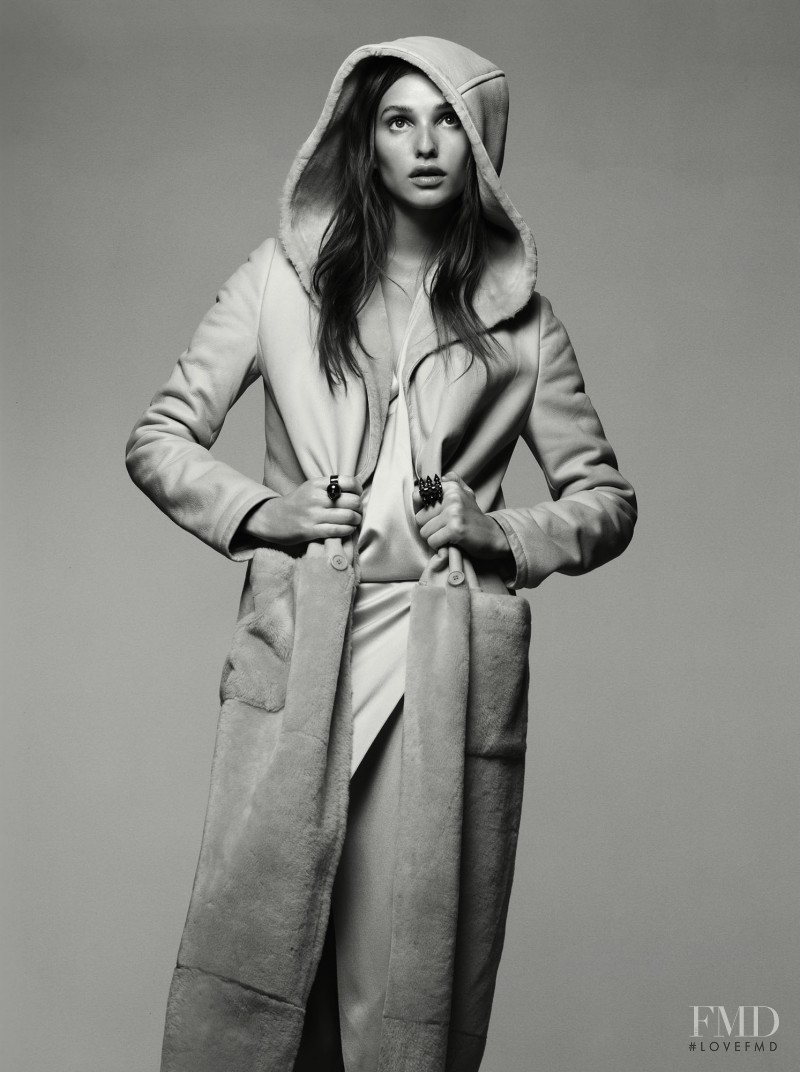Kelsey van Mook featured in Winter\'s Must Have, September 2012