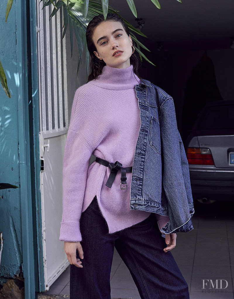 Eliza  Ryszewska featured in Denim and Dailleurs, November 2017