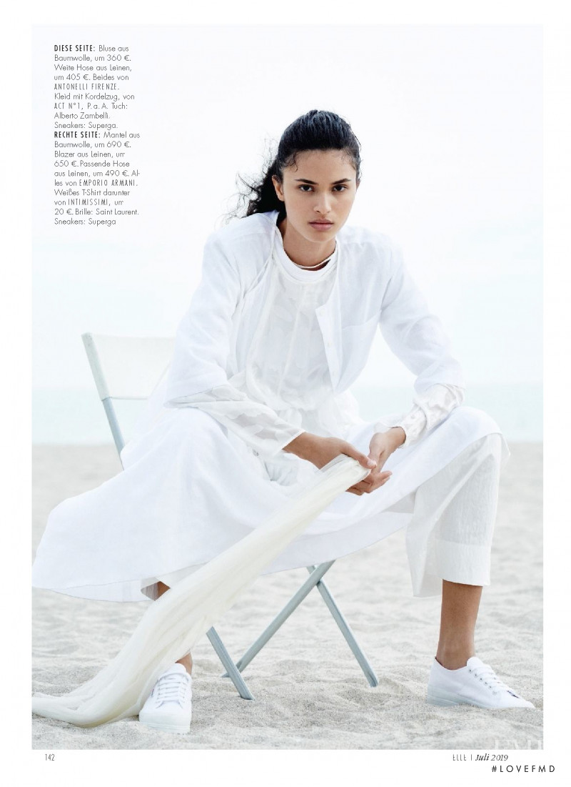 Aira Ferreira featured in Weiss zu Weiss, July 2019