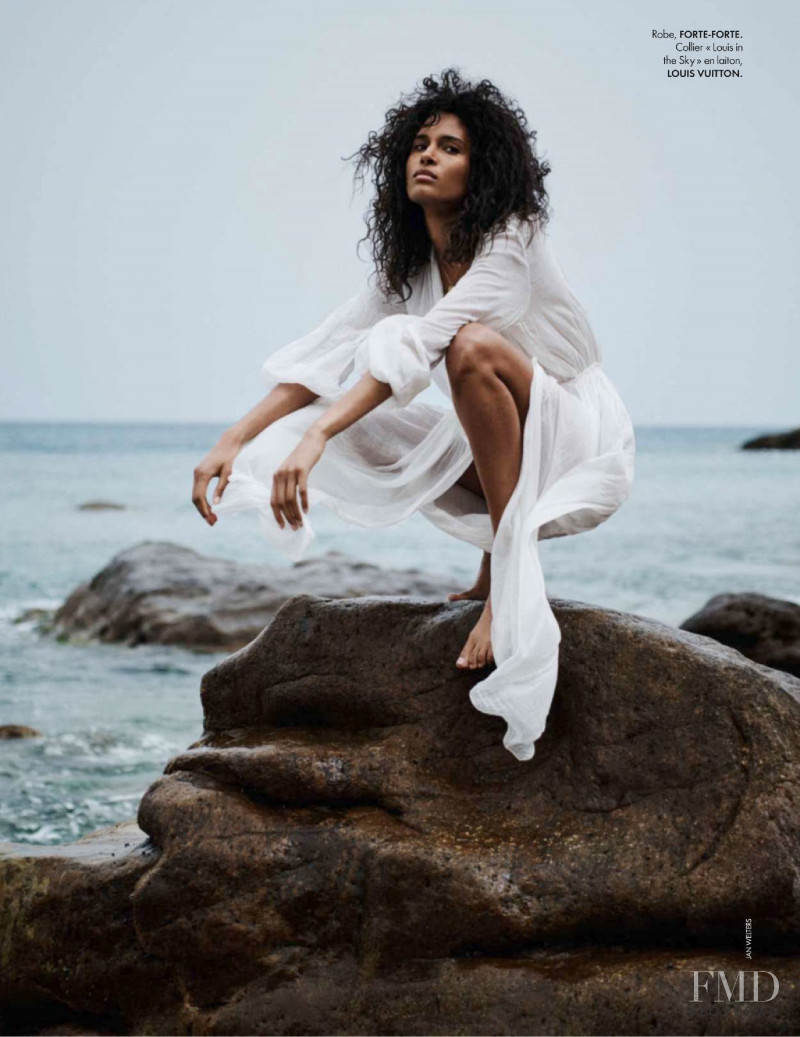 Cindy Bruna featured in Broderies Cheries, June 2019