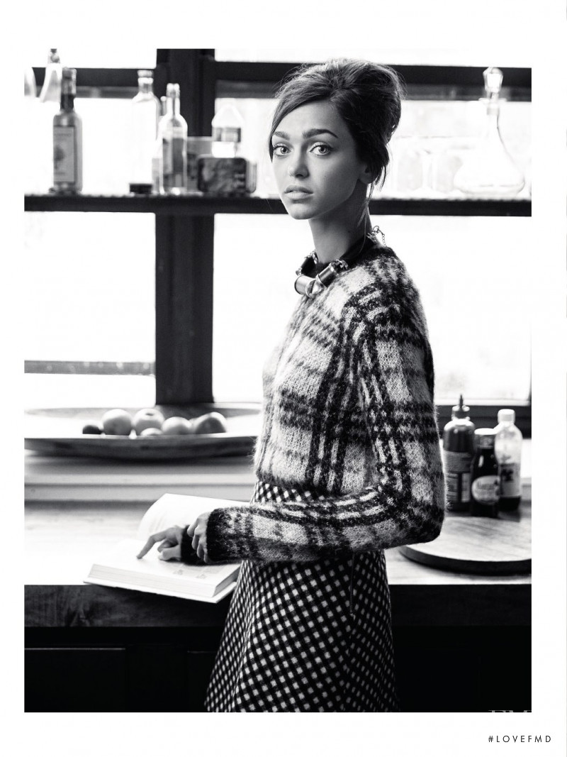 Zhenya Katava featured in How I Met Your Mother, November 2015