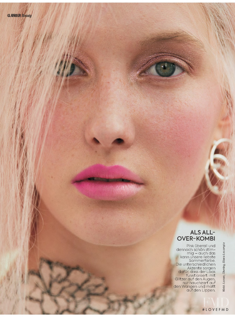 Kateryna Zub featured in Wunderfarbe Pink, August 2019