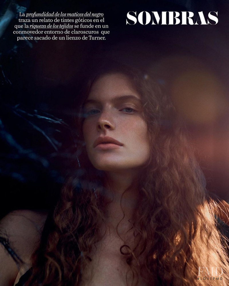 Carolina Burgin featured in Entre Luces Y Sombras, October 2019