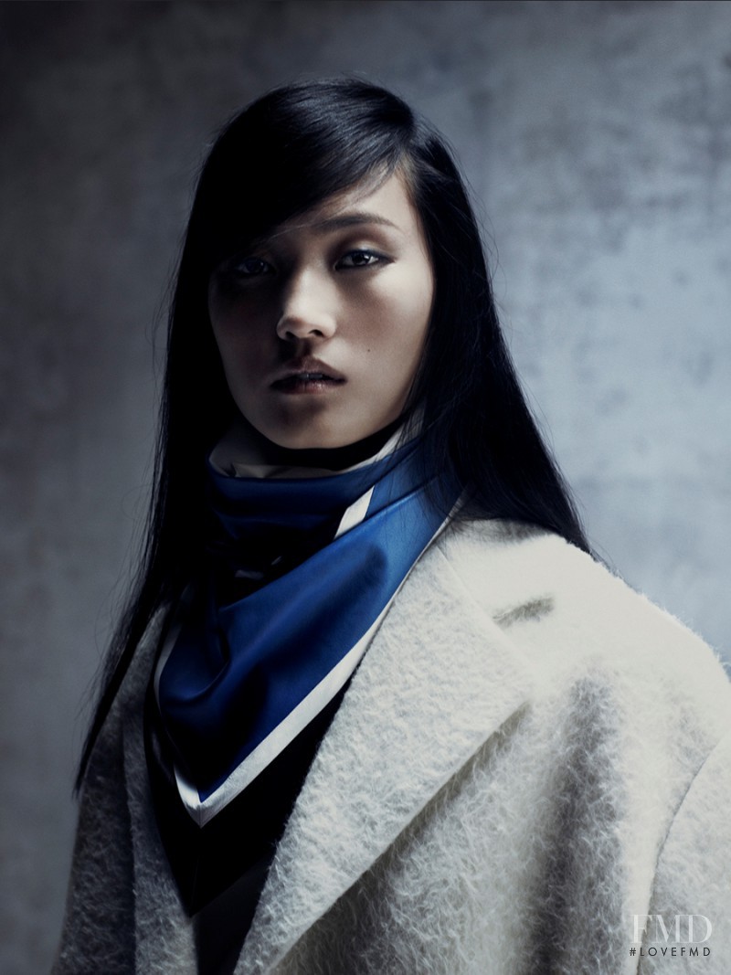 Lina Zhang featured in New Minimalism, October 2012