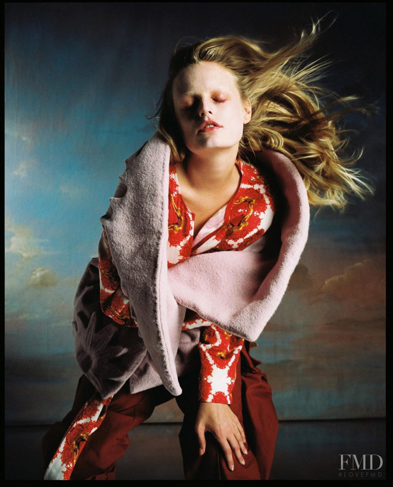 Hanne Gaby Odiele featured in Hanne Gaby Odiele, November 2019