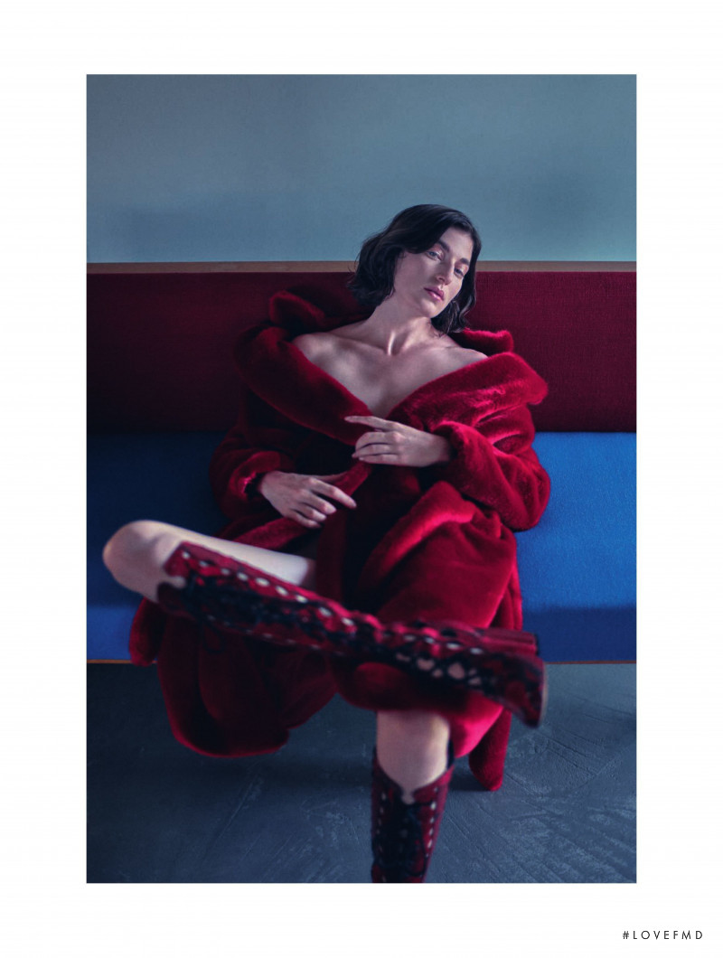Jennae Quisenberry featured in Il Senso Del Colore, October 2019